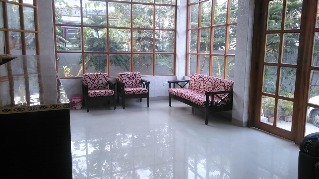 Hotel Parshuram Guwahati Dış mekan fotoğraf