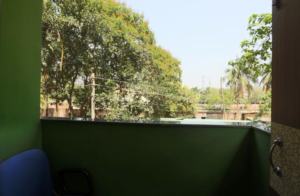 Hotel Parshuram Guwahati Dış mekan fotoğraf