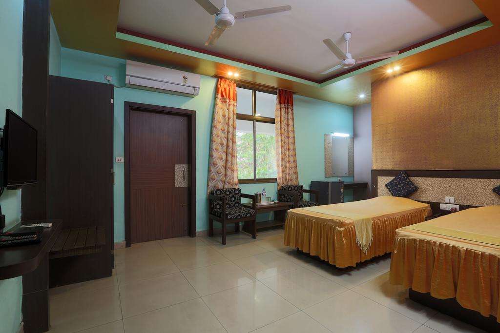 Hotel Parshuram Guwahati Dış mekan fotoğraf
